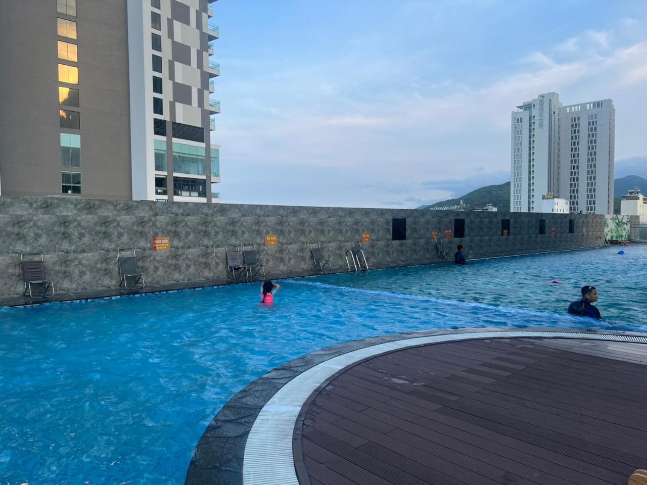Flc Sea Tower Quy Nhon_Can Ho Du Lich 5 Sao_Cach Bien 40M + Ho Boi Dış mekan fotoğraf